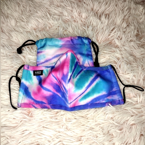 Aimee Kestenberg Accessories - Tie Dye Face Mask With Matching Pouch